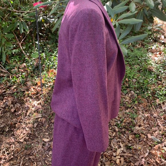 Gorgeous Vintage Pendleton Suit - Picture 6 of 9